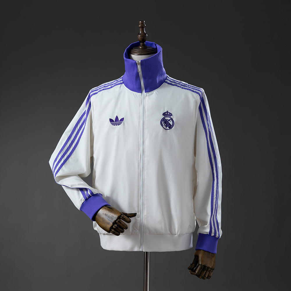 Corta‑Vento Real Madrid x Beckenbauer - Branco Mágico & Roxo