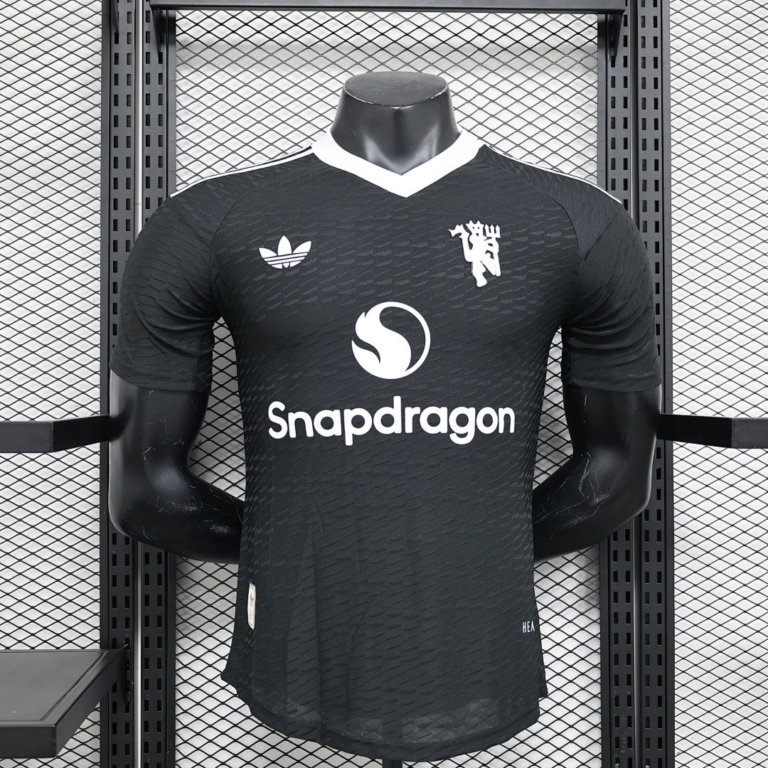 Camisola Manchester United 2024/2025 (2)