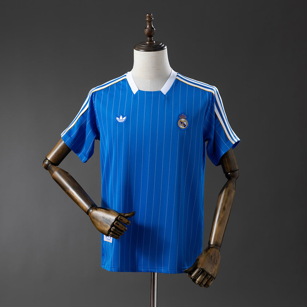 Real Madrid Retro Style 25/26