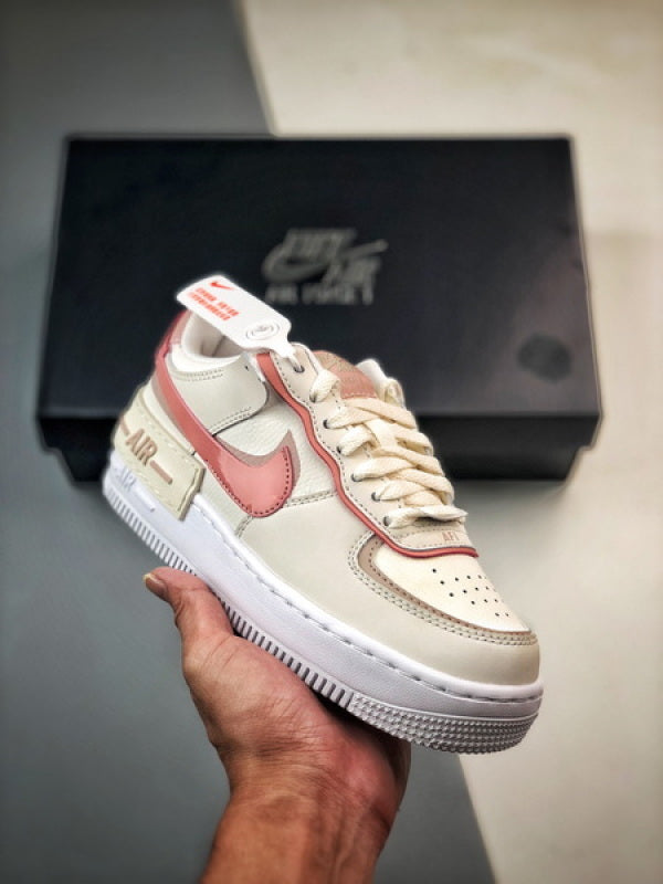 Air Force 1 Shadow Bege Branco e Rosa