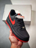 Air Force 1 Low Preto e Vermelho