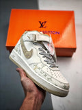 Air Force 1 07 Mid LV Branco e Caqui Estampado