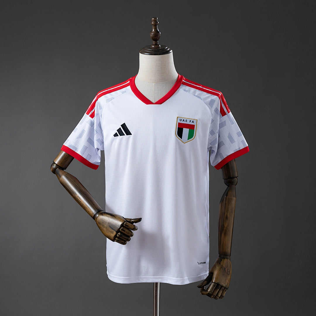 Camisola Principal dos Emirados Arabes 2026