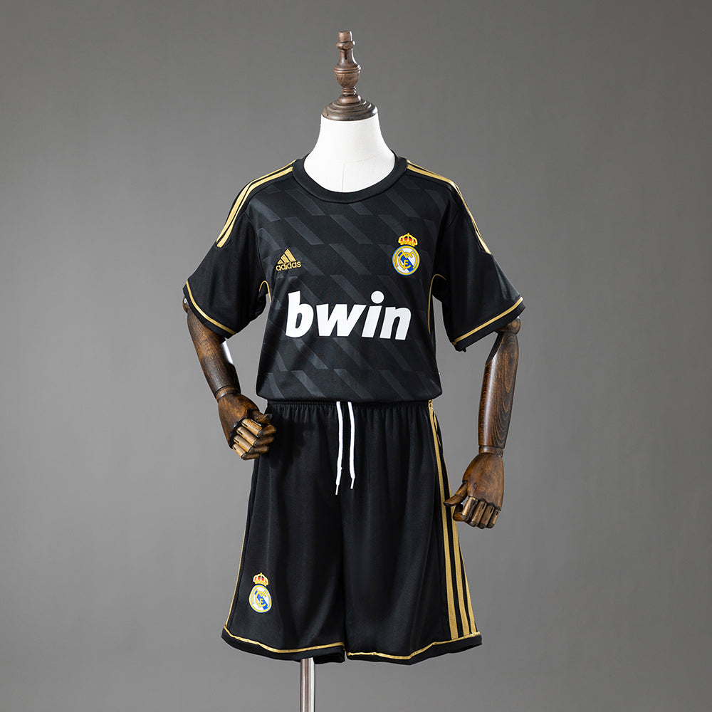 Kit Crianca Real Madrid Alternativa 2011/2012