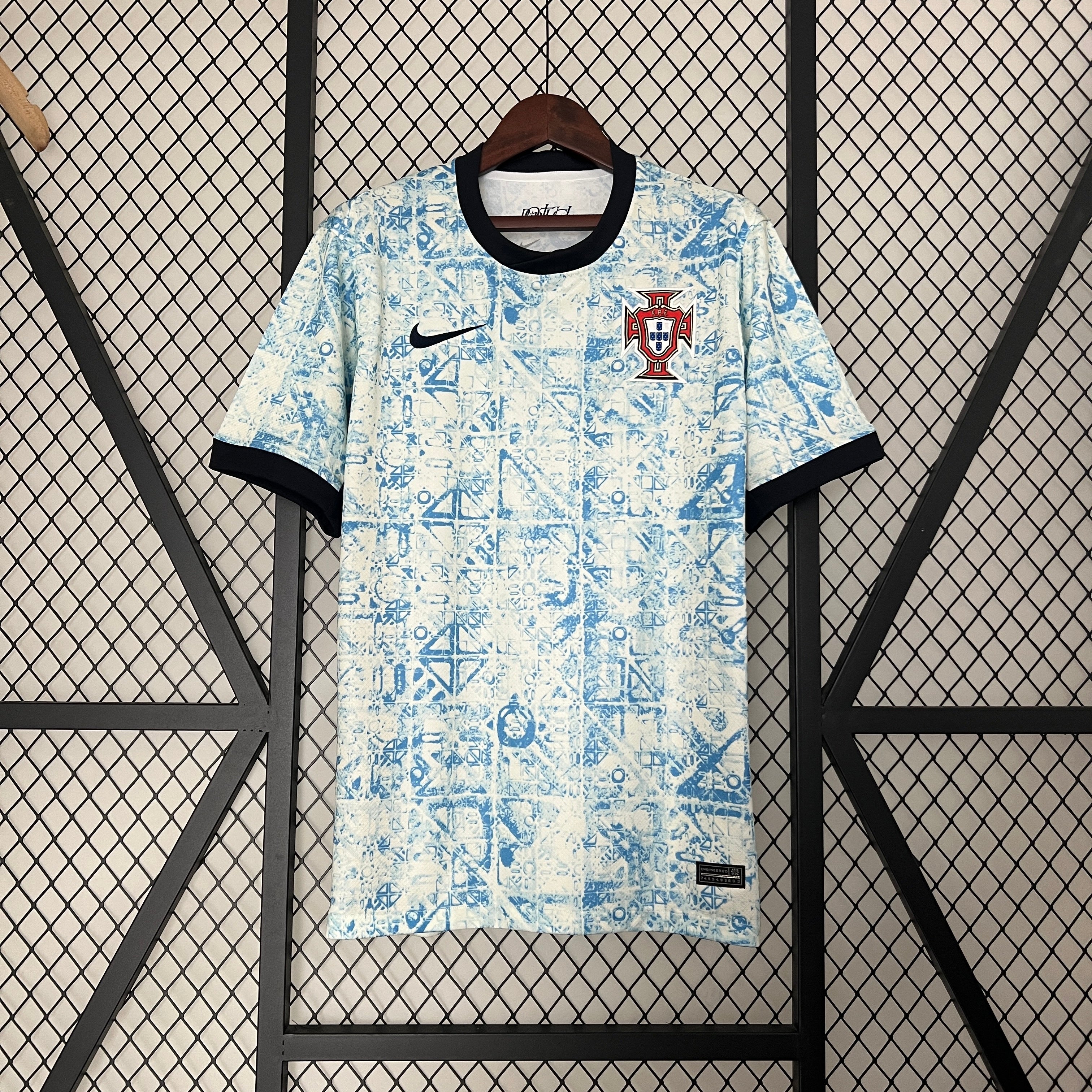 Camisola Fora Portugal 2024