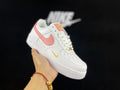Air Force 1 Low Mini Swoosh Branco Rosa
